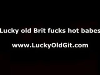 Older British Guy Fucking Girl In Stockings